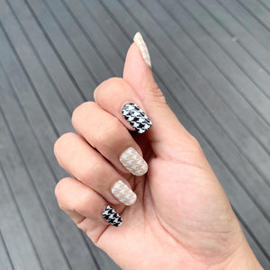 Houndstooth Chic